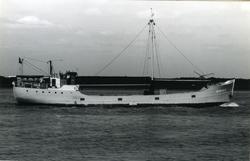 Ägare:/1966-71/: J. Kruidhof & H.A. Kuiper. Hemort: Delfzilj