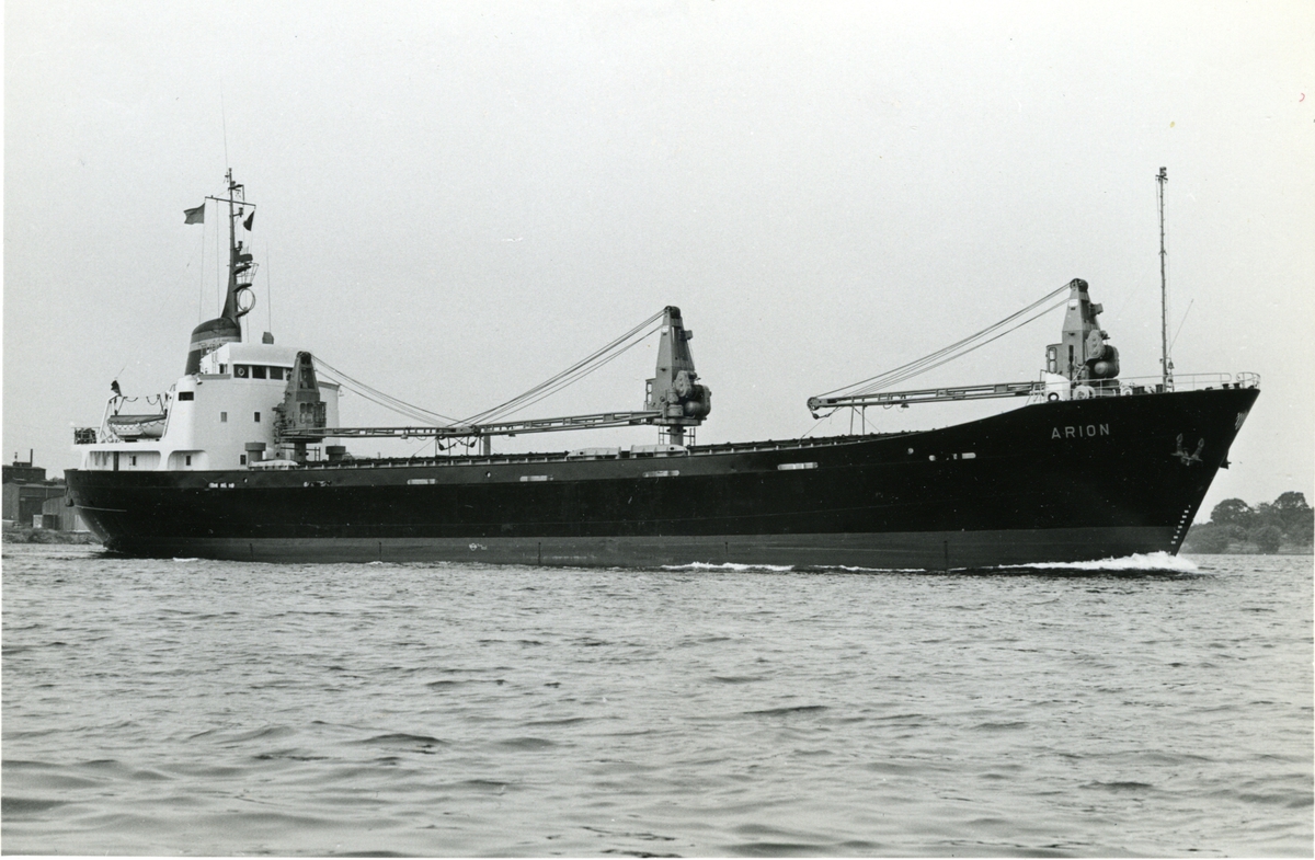 Ägare:/1968-74/: ett partrederi, Huvudredare: Dampfschiff-fahrts Ges. Neptun A.G. Hemort: Bremen.