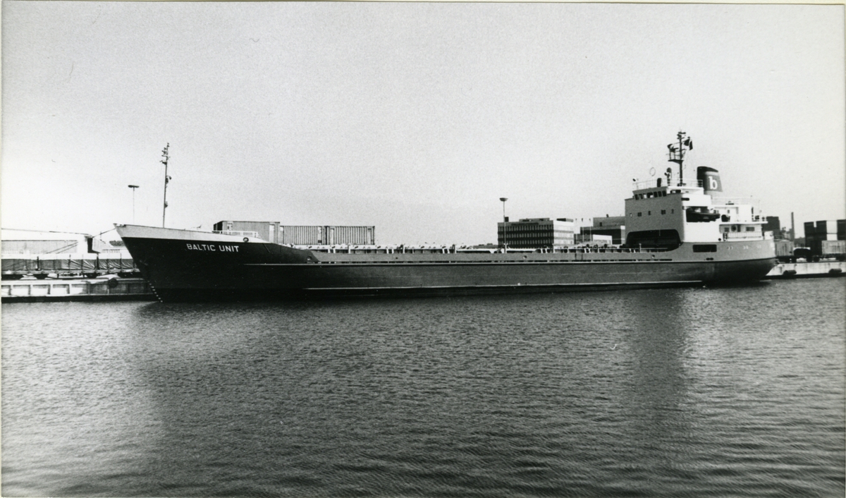 Ägare:/1971-73/: Partenreederei M/S Heino. Hemort: Hamburg.