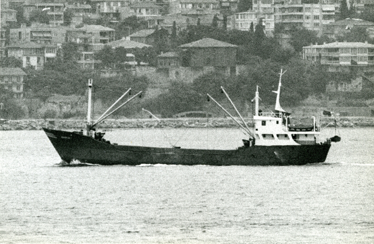 Ägare:/1977-  /: Lütfüllan Üsküdarli. Hemort: Istanbul.