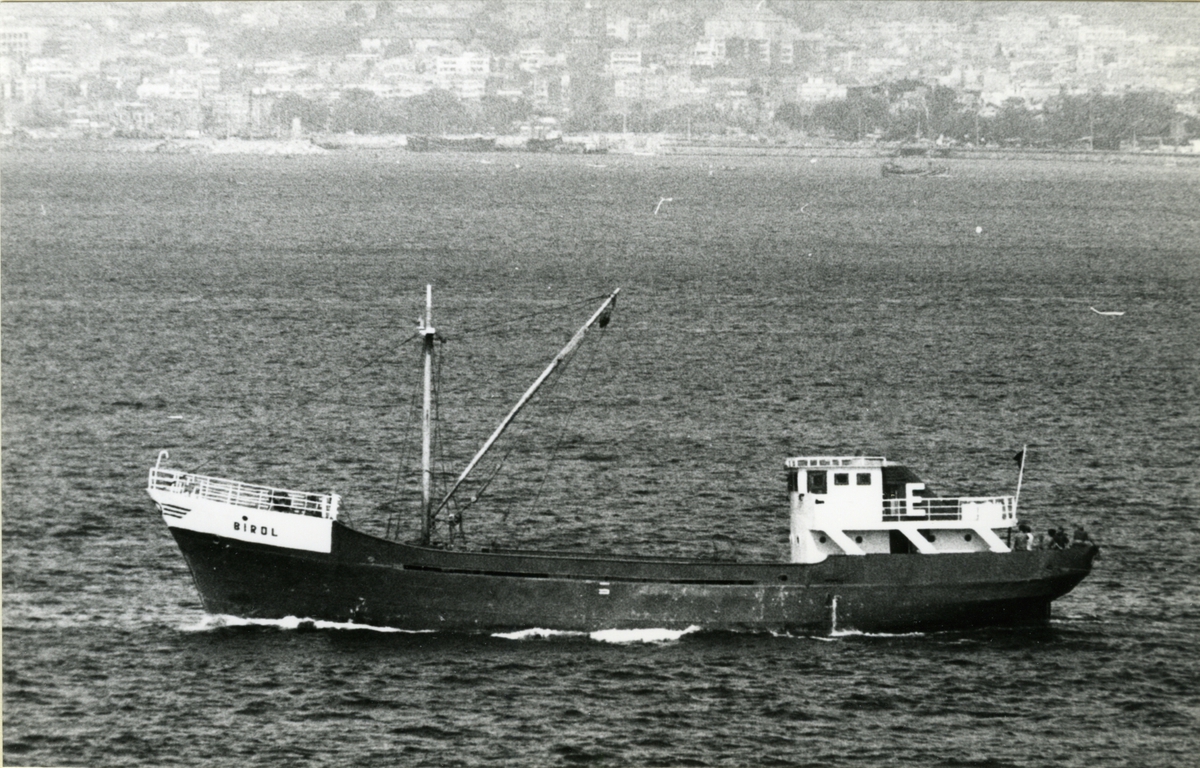 Ägare:/1968-  /: Kaptan Birol. Hemort: Istanbul.