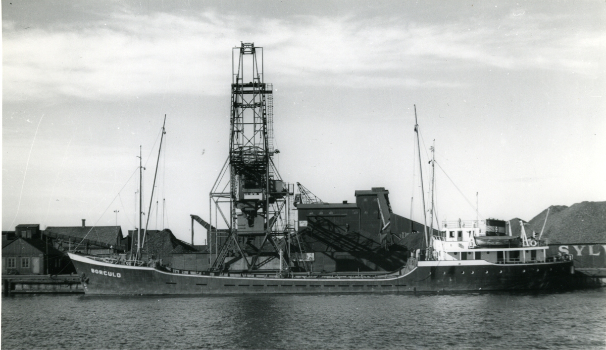 Ägare:/1952-64/: N.V. Stoomvaart Mij. Noordzee. Hemort: Amsterdam.