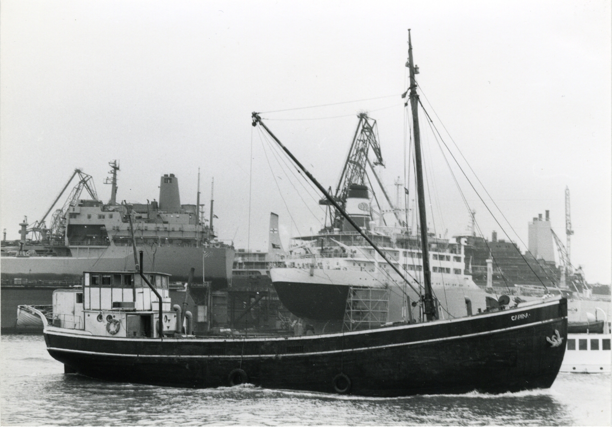 Ägare:/1966-78/: Knut A.H. Akervall. Hemort: Hamburgsund.