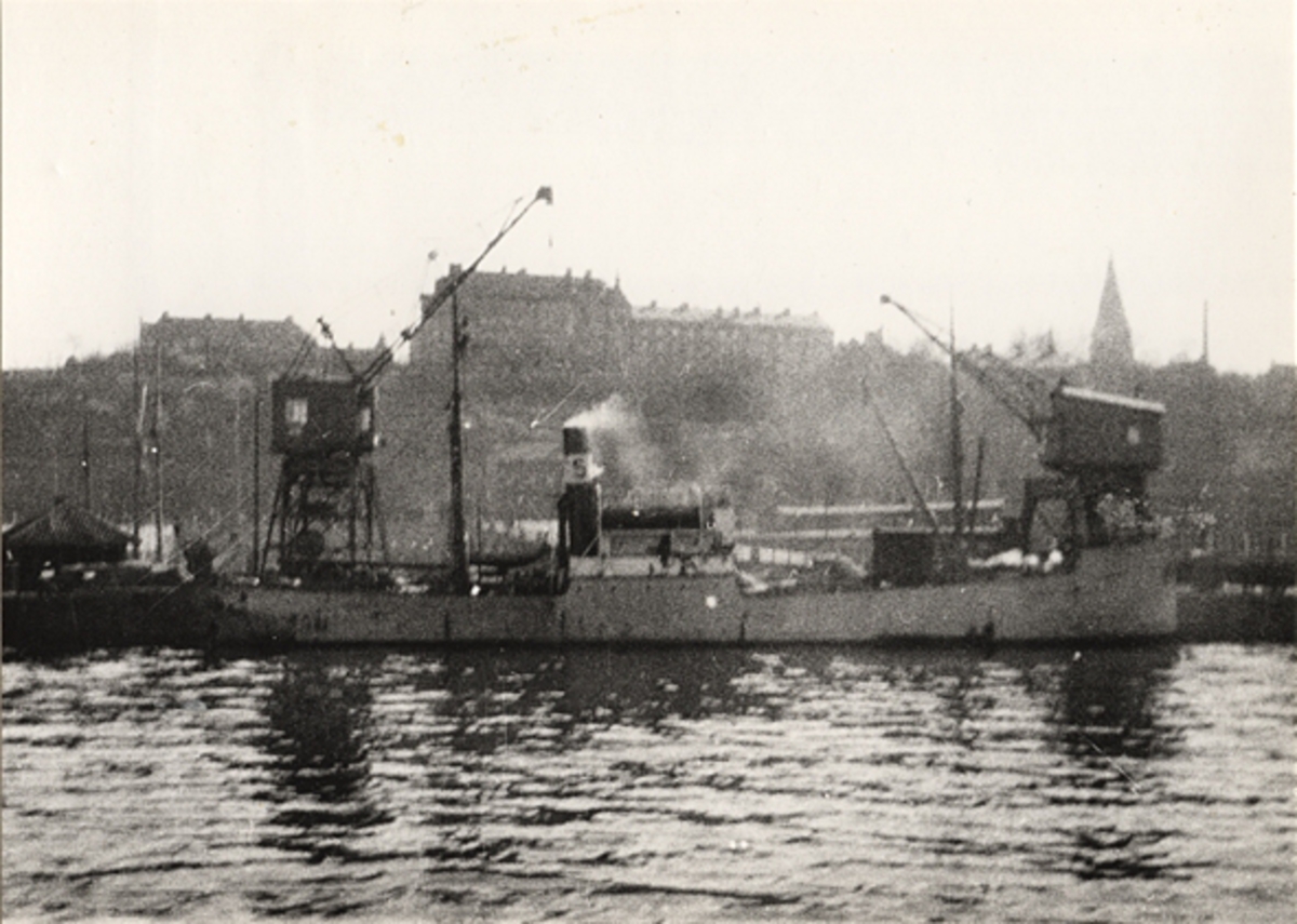 S/S GRANE den 2.5.1927.