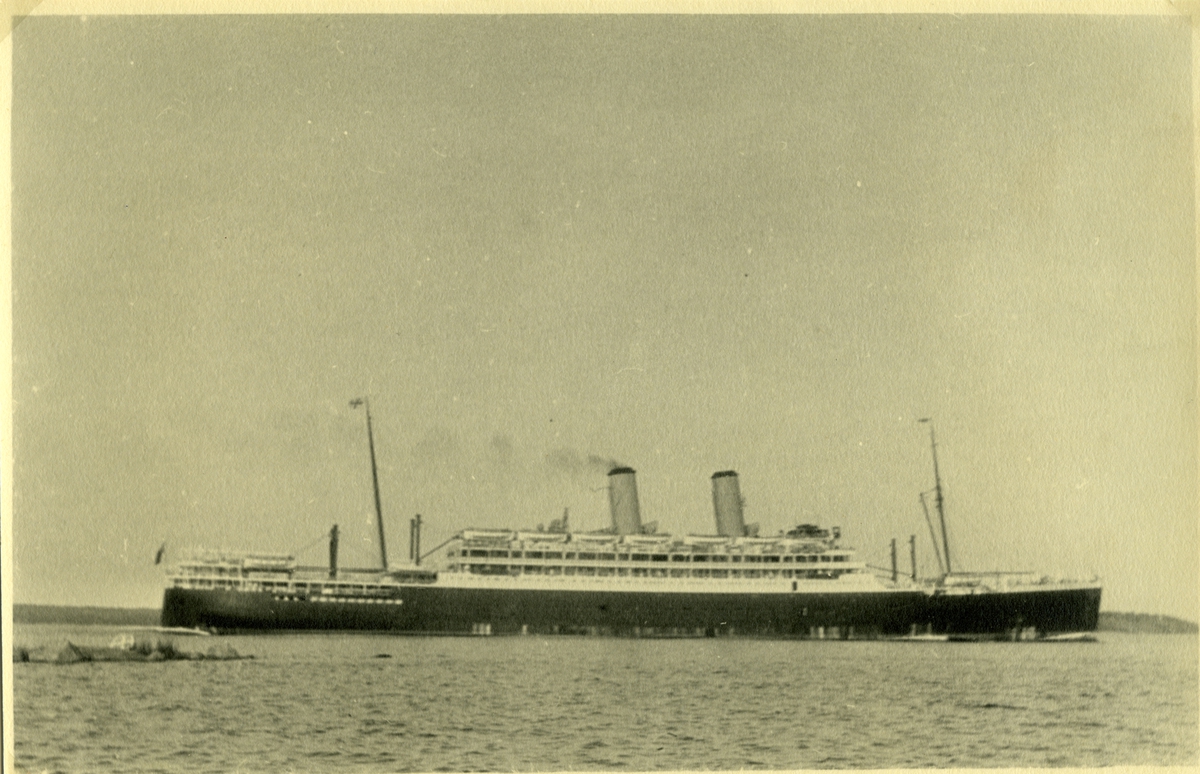 Fotodatum: 13/8 1932. Fartyget på östra Saxarfjärden.
