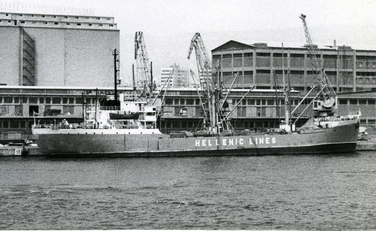 Ägare:/1961-79/: Hellenic Lines, Ltd. Hemort: Peiraievs.