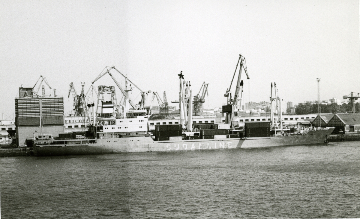 Ägare:/1979-  /: Sudan Shipping Line Ltd. Hemort: Port Sudan.