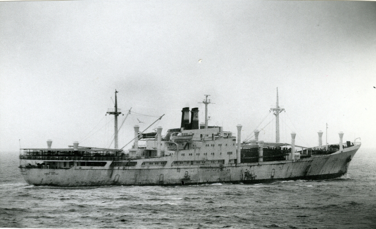 Ägare:/1975-81/: Staten Qatar. Hemort: Doha, Qatar.