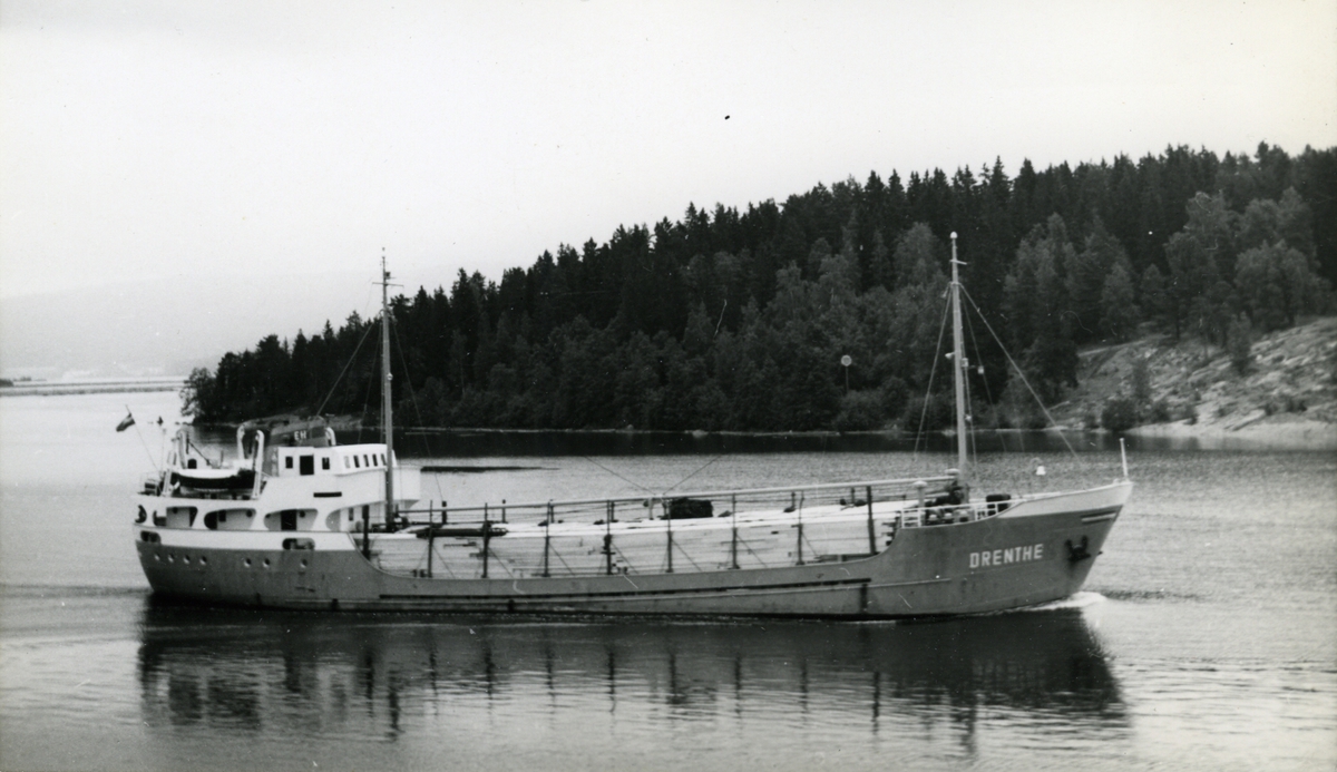 Ägare:/1962-70/: Erven Einte Holwerda = Wwe. Roelfina Holwerda-Sloots. Hemort: Gasselternijveen.