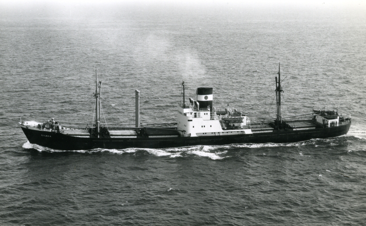 Ägare:/1956-71/: Partenreederei Eilbek. Hemort: Hamburg.