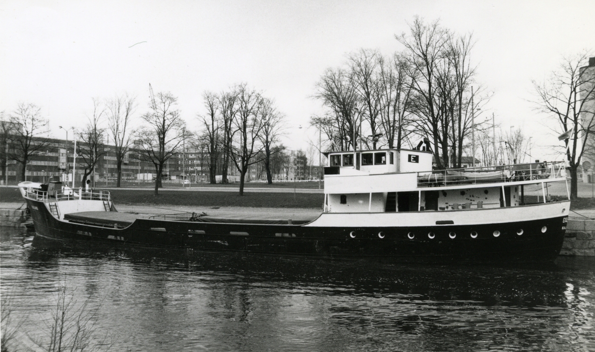 Ägare:/1978-84/: Rederi AB Ekeroth. Hemort: Kalmar.