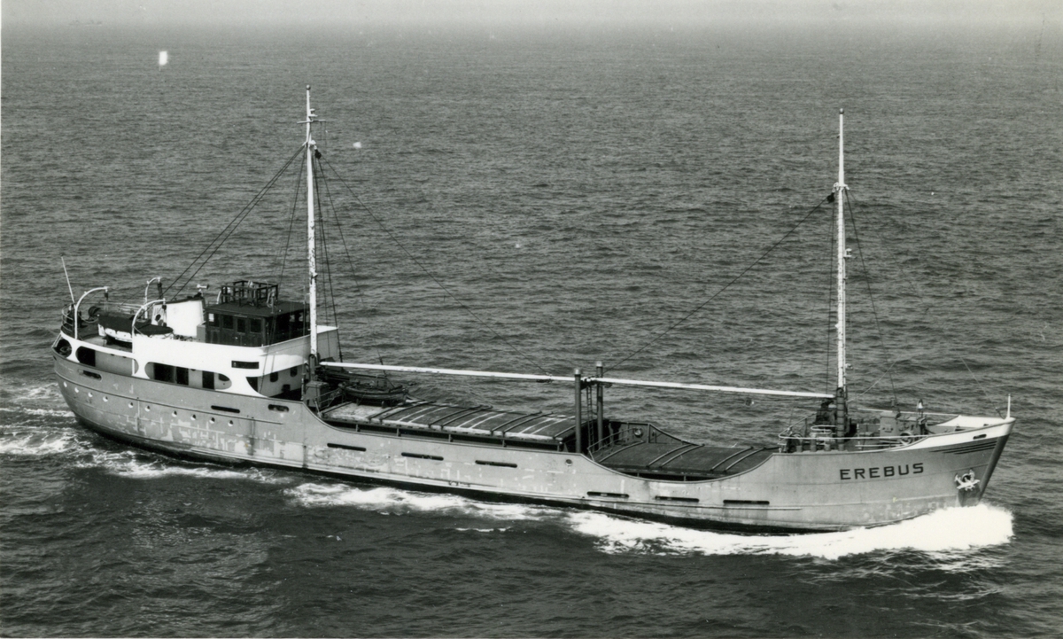 Ägare:/1950-60/: H. Schothorst. Hemort: Groningen.