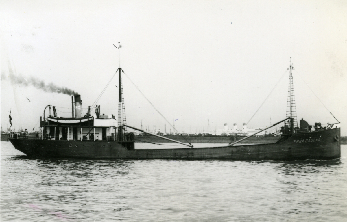 Ägare:/1934-45/: Ernst Gaulke & Karlernst Gaulke. Hemort: Hamburg.