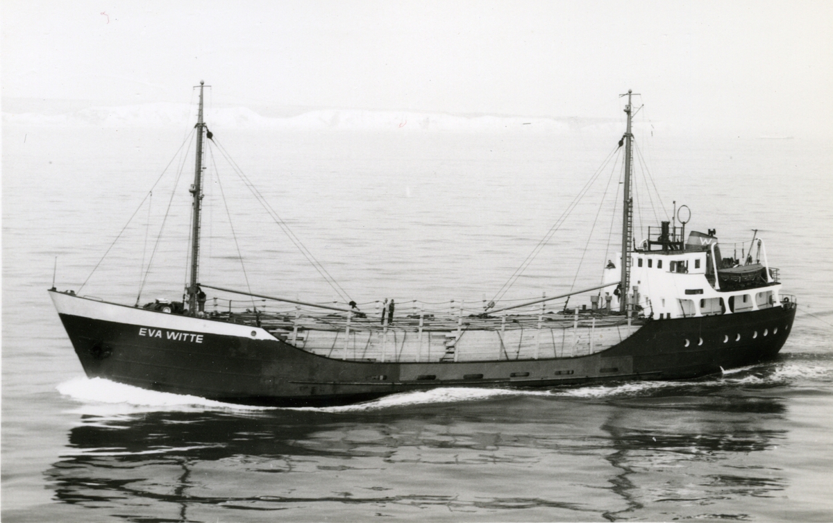 Ägare:/1958-77/: Hinrich Witte. Hemort: Bremen.