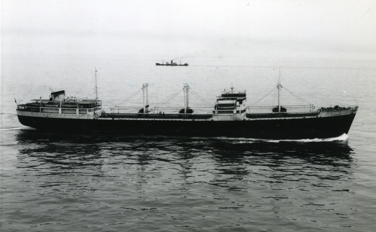 Ägare:/1958-73/: Exemplar Steamship Co. Hemort: Monrovia.