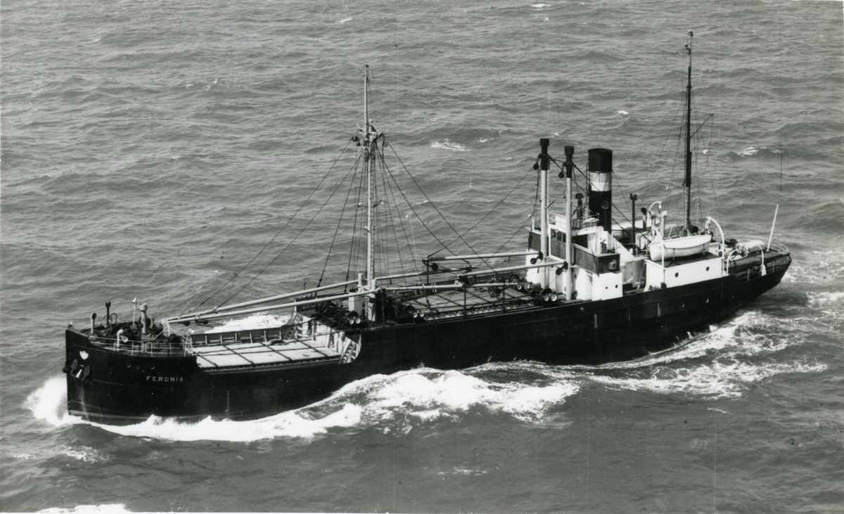 Ägare:/1927-45, 1946-56/: Dampfschiffahrts Ges. Neptun A.G. Hemort: Bremen.
