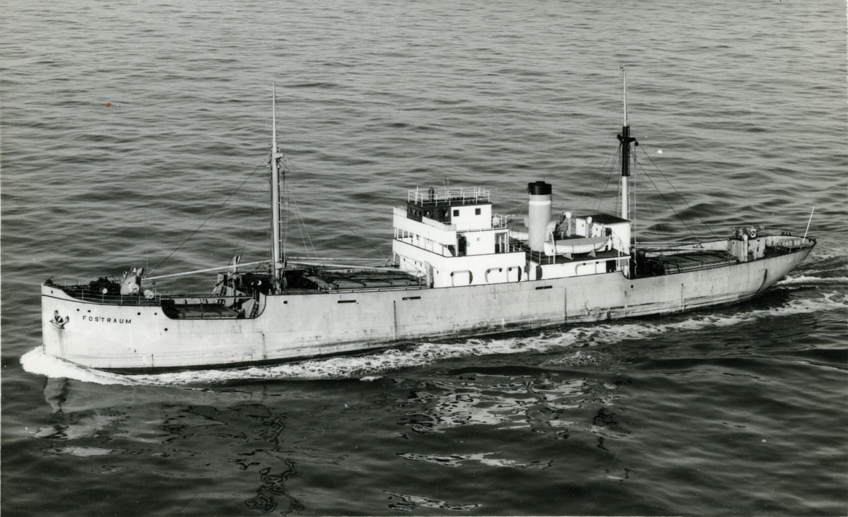 Ägare:/1950-56/: Skibs A/S Straumfart. Hemort: Bergen.