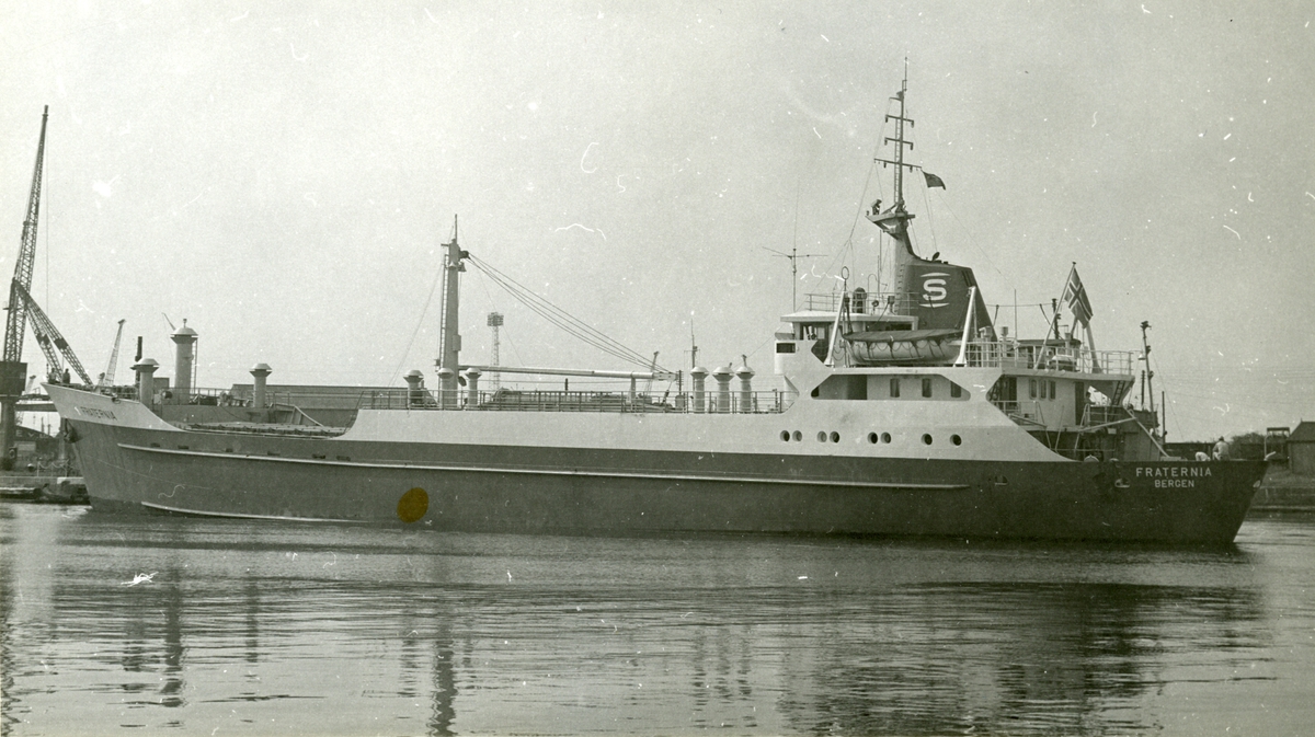 Ägare:/1966-71/: Stener S. Müllers Rederi A/S. Hemort: Bergen.