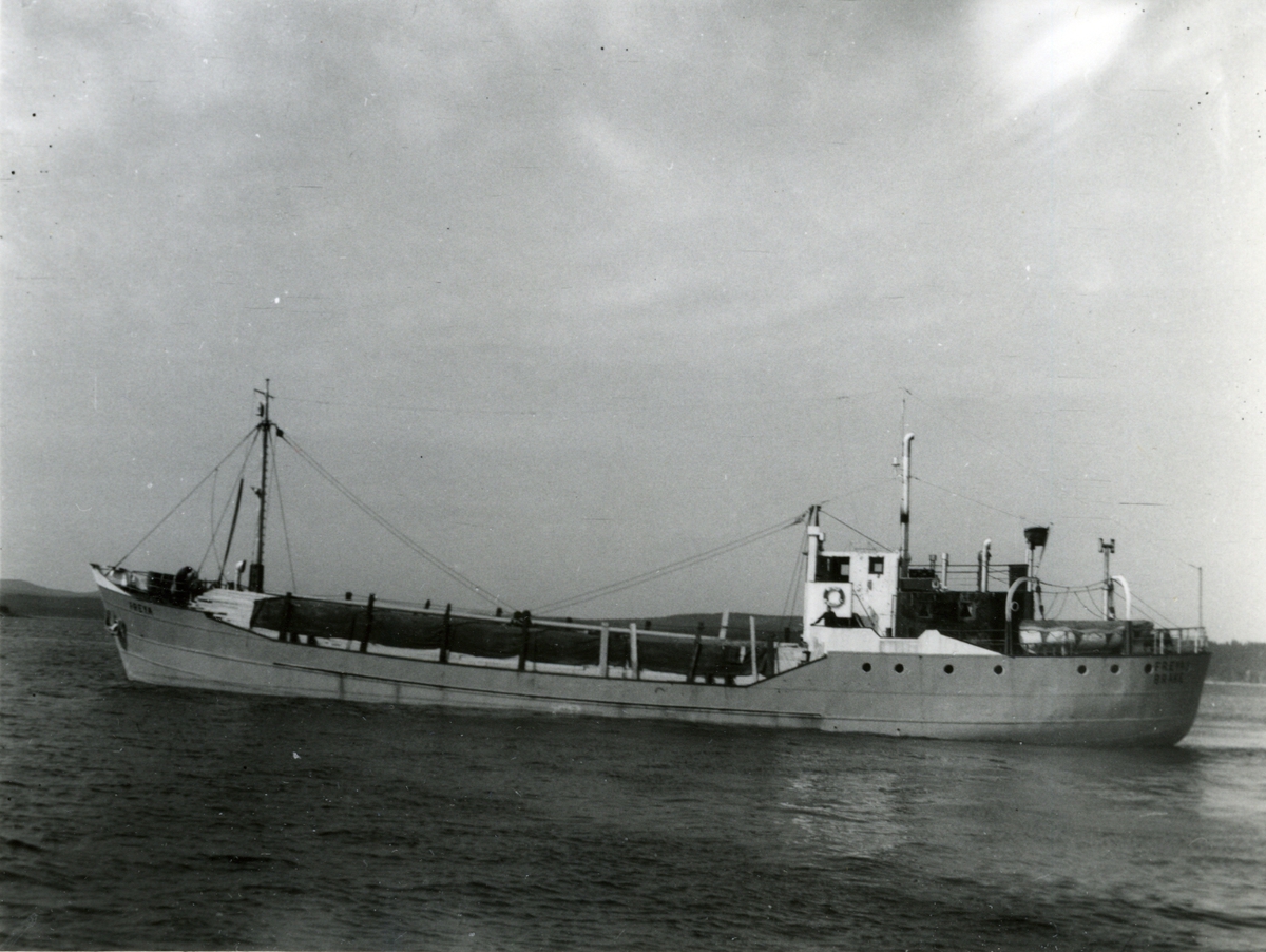 Ägare:/1952-60/: Partenreederei M/S Freya. Hemort: Brake.