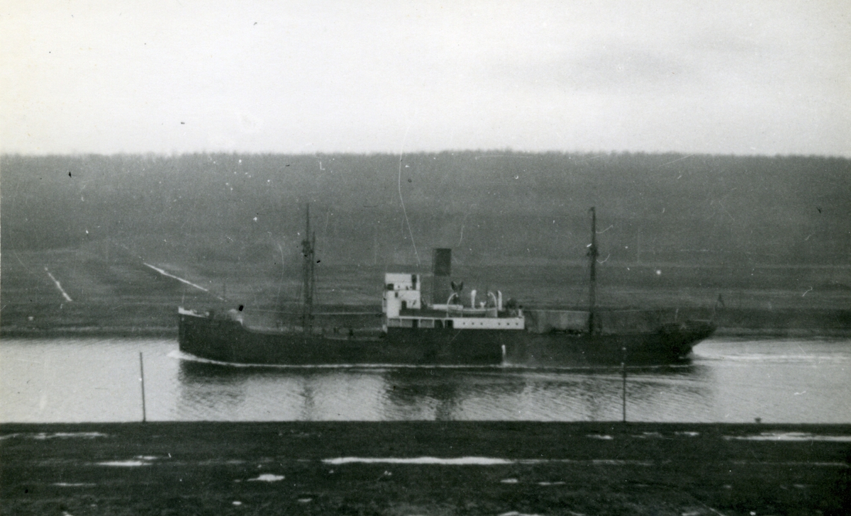 Ägare:/1936-45/: Argo Reederei Richard Adler & Co.Hemort: Bremen.