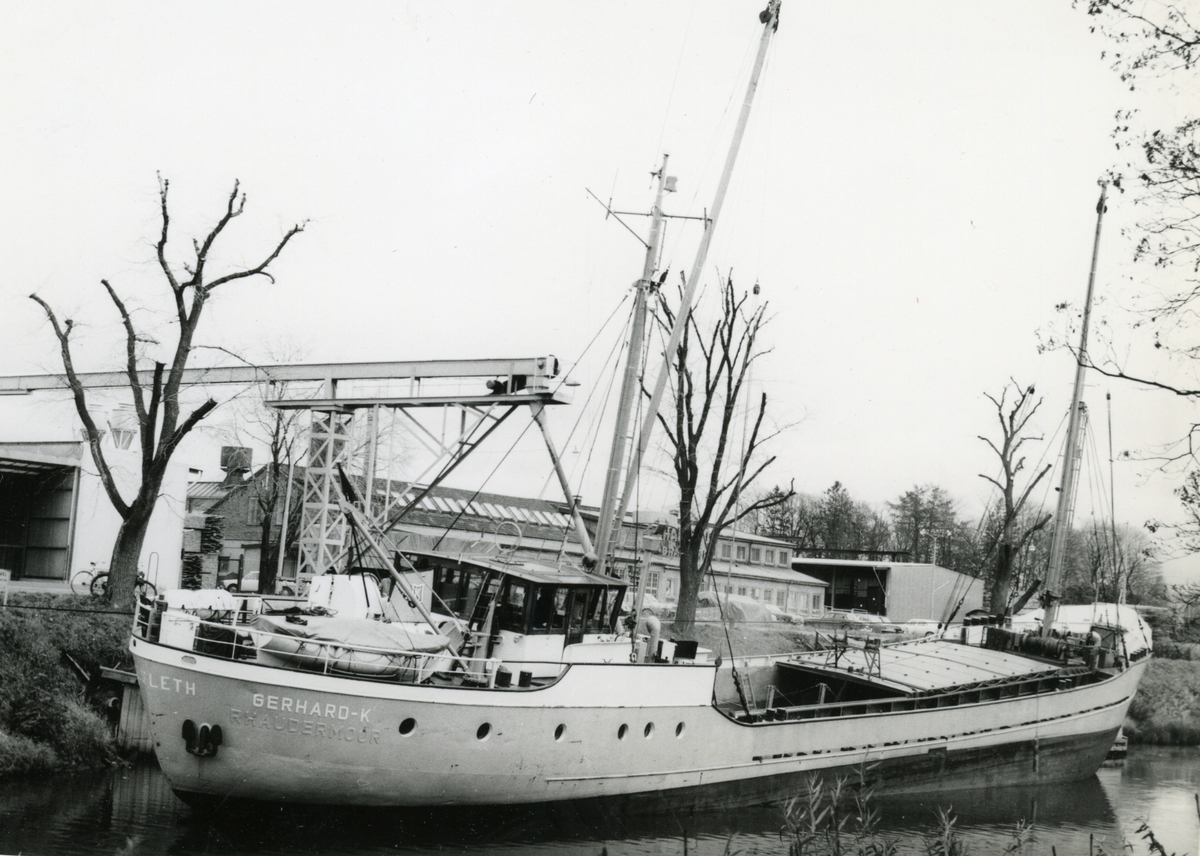 Ägare:/1969-79/: Adolf Krahwinkel & Gerhard Krawinkel. Hemort: Elsfleth.