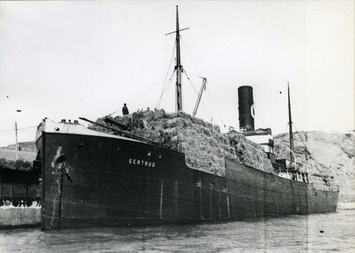 Ägare:/1928-38/: Rederi AB Gertrud. Hemort: Stockholm.