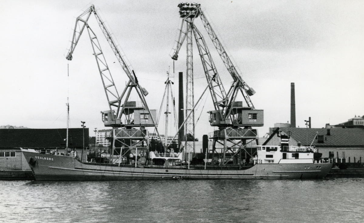 Ägare:/1973-77/: Wagenborg Scheepvaart B.V. Hemort: Delfzijl.