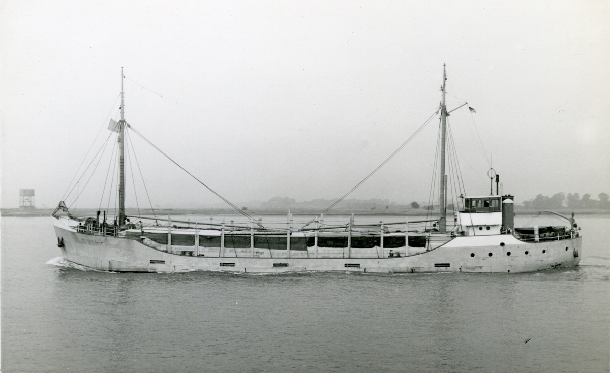 Ägare:/1939-65/: Gebrüder Walter & John Gräpel. Hemort: Hamburg.