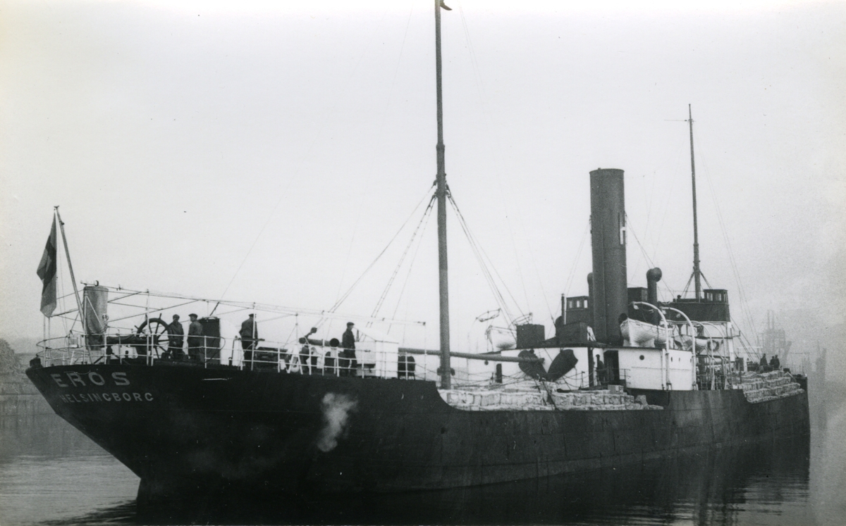 Ägare:/1921-21/: Rederiet Belos, ett partrederi. Hemort: Hälsingborg.