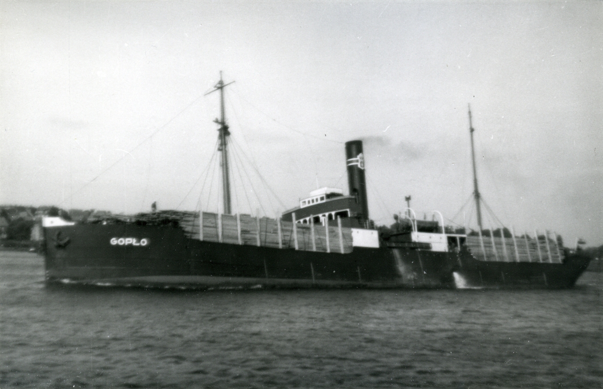 Ägare:/1950-55/: Polska staten. Hemort: Gdynia.
