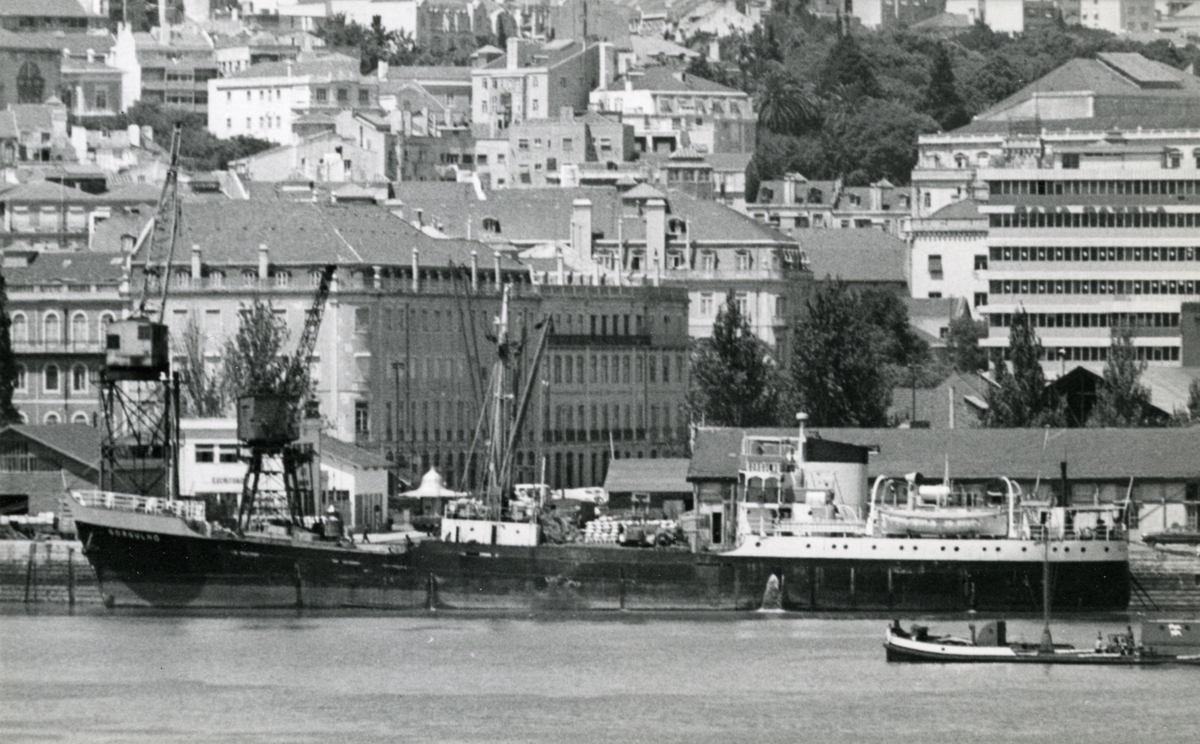 Ägare:/1949-72/: Empresa Insulana de Navegacao S.A.R.L. Hemort: Lisboa.