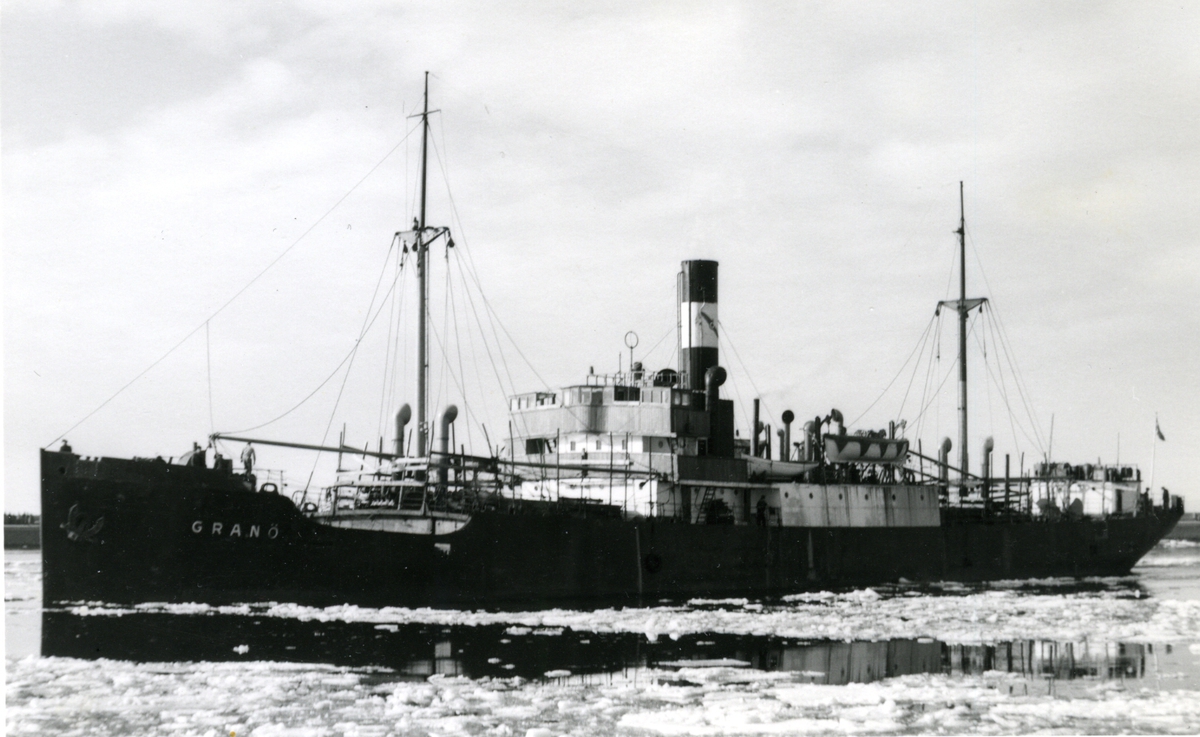 Ägare:/1936-57/: Rederi AB Rex. Hemort: Stockholm.
