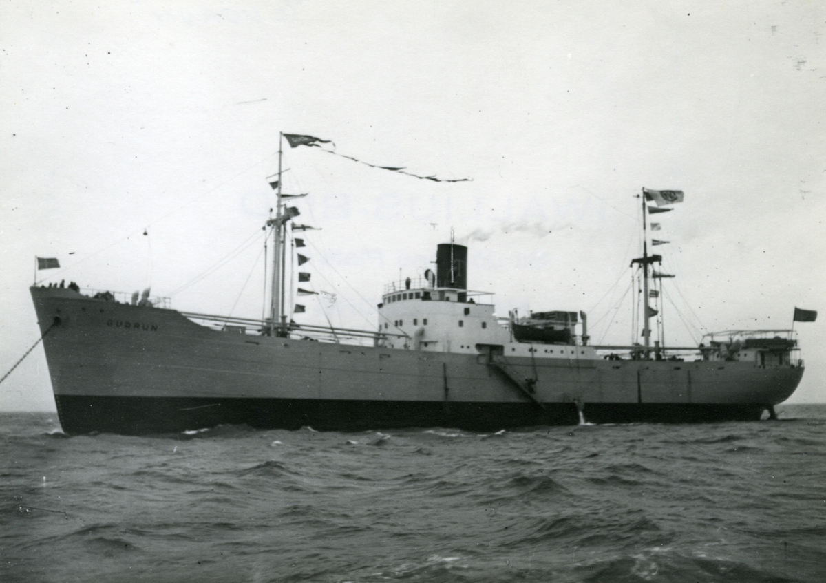 Ägare:/1946-63/: AB Transmarin. Hemort: Hälsingborg.
