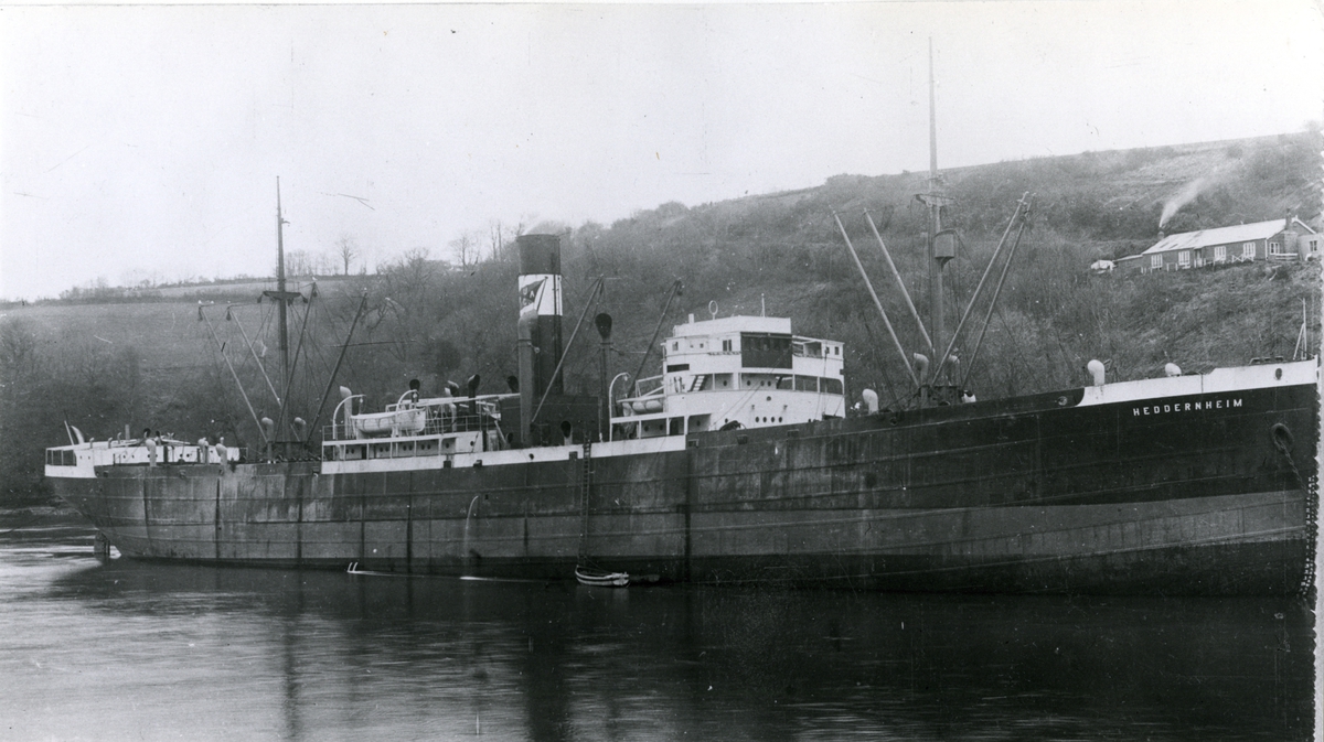 Ägare:/1927-40/: Unterweser Reederei A.G. Hemort: Bremen.