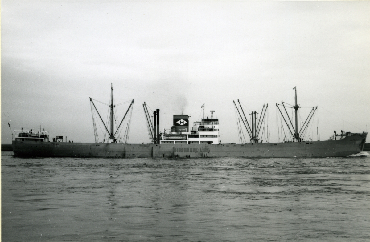 Ägare:/1945-47/: Skibs A/S Oilexpress. Hemort: Oslo.