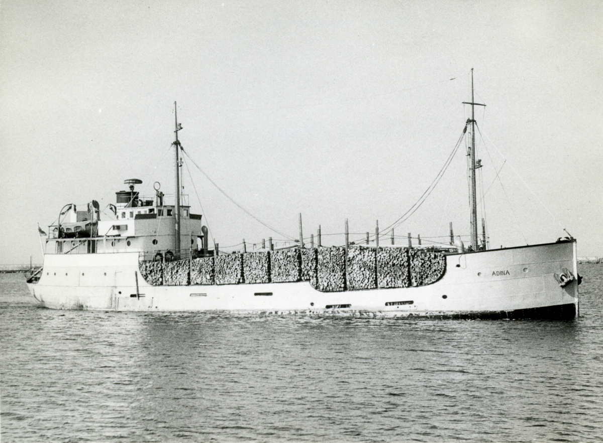 Ägare:/1959-65/: Rederibolaget Adina. Hemort: Mariehamn.