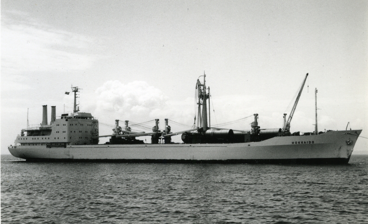 Ägare:/1966-77/: AB Svenska Ostasiatiska Kompaniet. Hemort: Göteborg.
