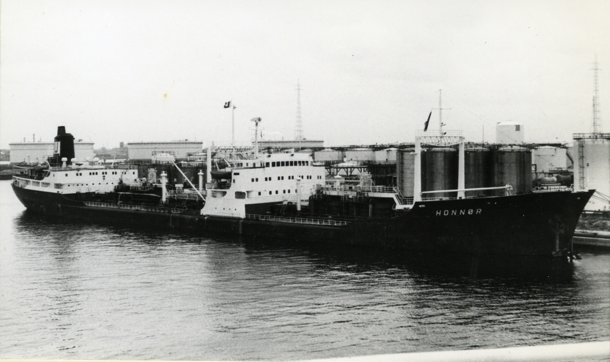 Ägare:/1958-74/: S. Ugelstads Rederi A/S. Hemort: Oslo.