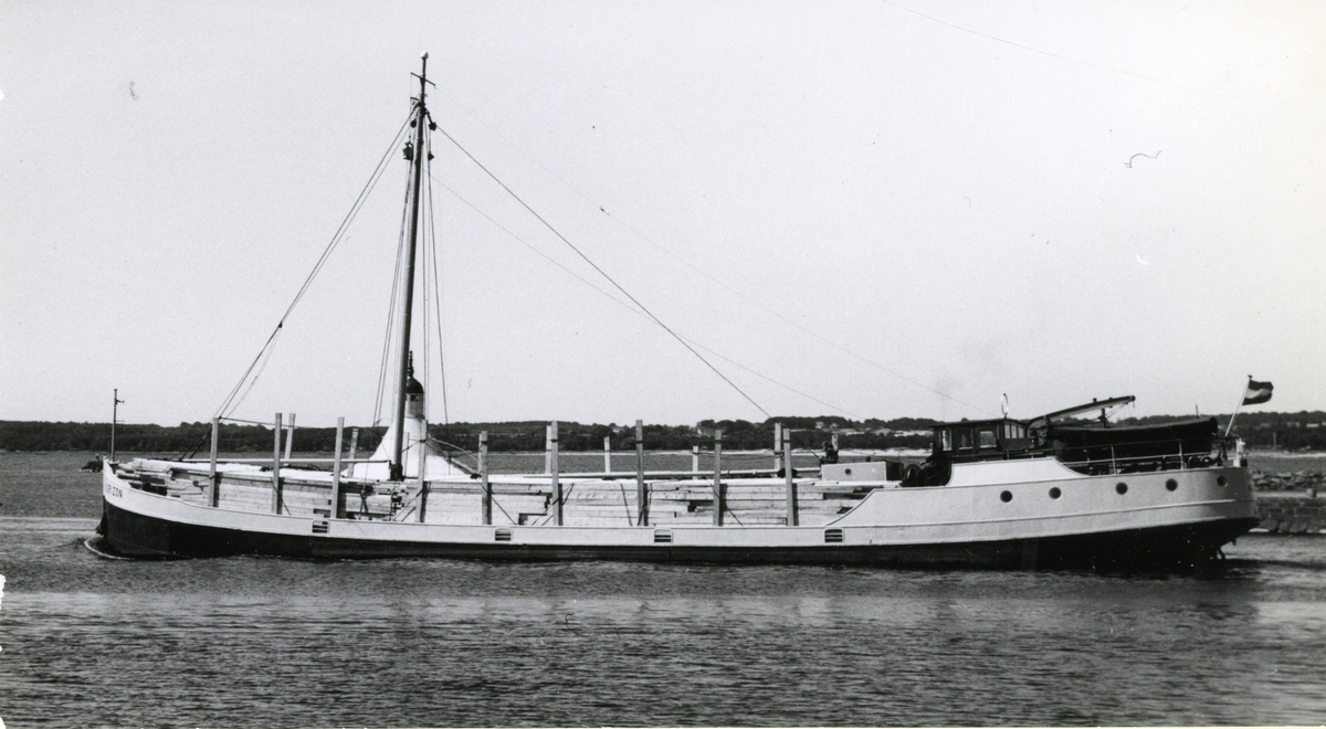 Ägare:/1958-71/: Z.J. Balk & F.D. Gottmer. Hemort: Groningen.