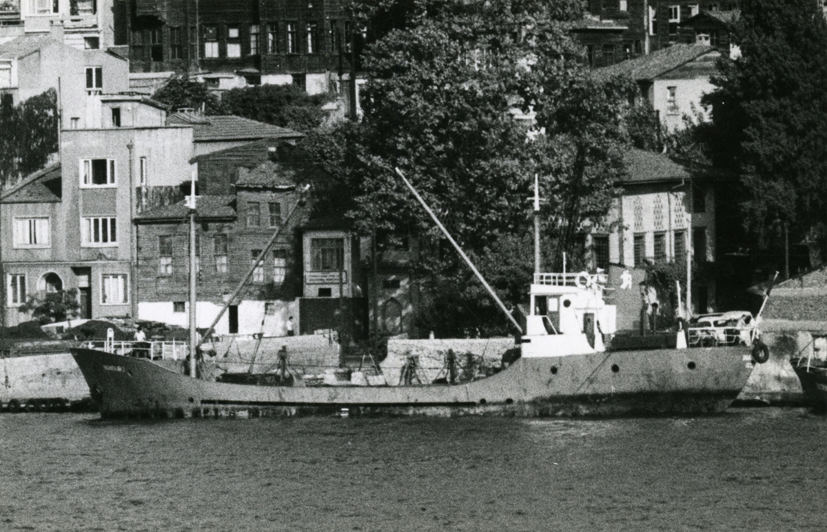 Ägare:/  -89/: Inandilar K/S. Hemort: Istanbul.