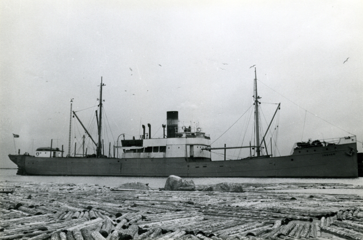 Ägare:/1942-48/: Rederi AB Ingman. Hemort: Stockholm.
