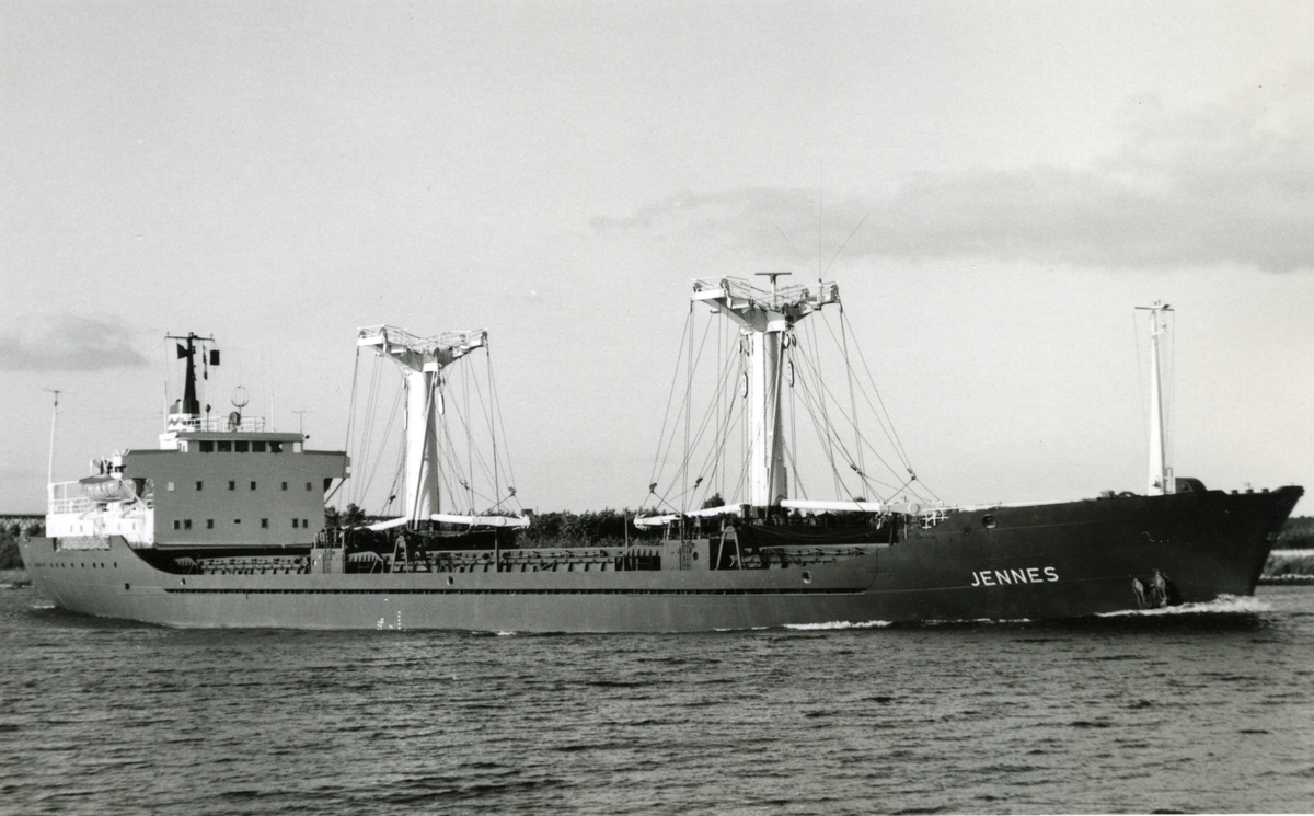 Ägare:/1969-74/: Nordsee Frachtschiffahrt G.m.b.H. & Co. K.G. Hemort: Hamburg.