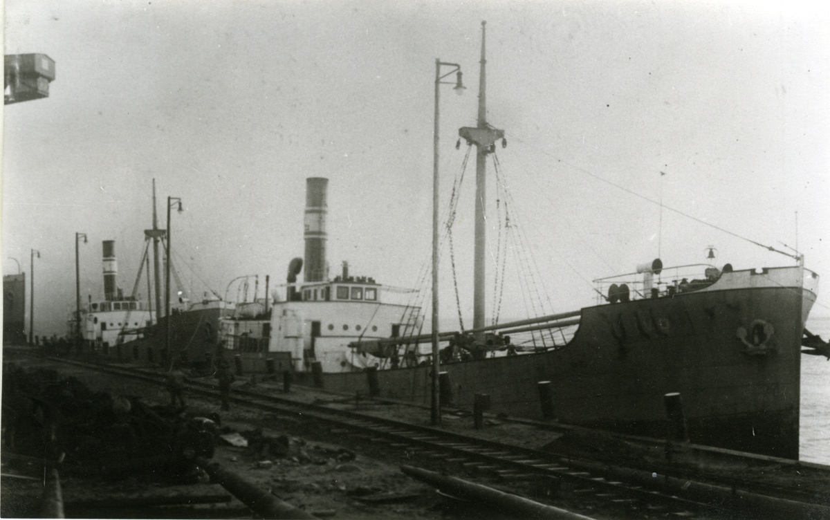 Ägare:/1920-21/: Hamburg-Bremer Afrika-Linie A.G. Hemort: Bremen.