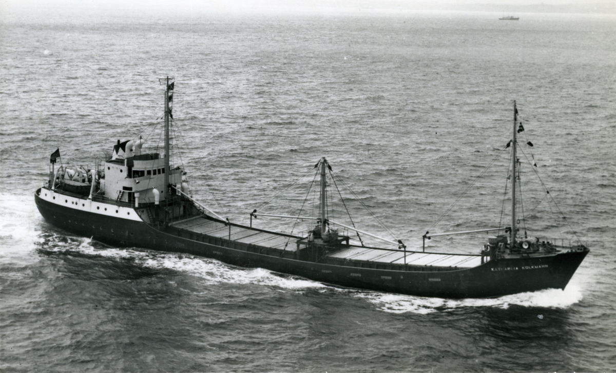 Ägare:/1954-65/: Merkur Reederei G.m.b.H. Hemort: Hamburg.