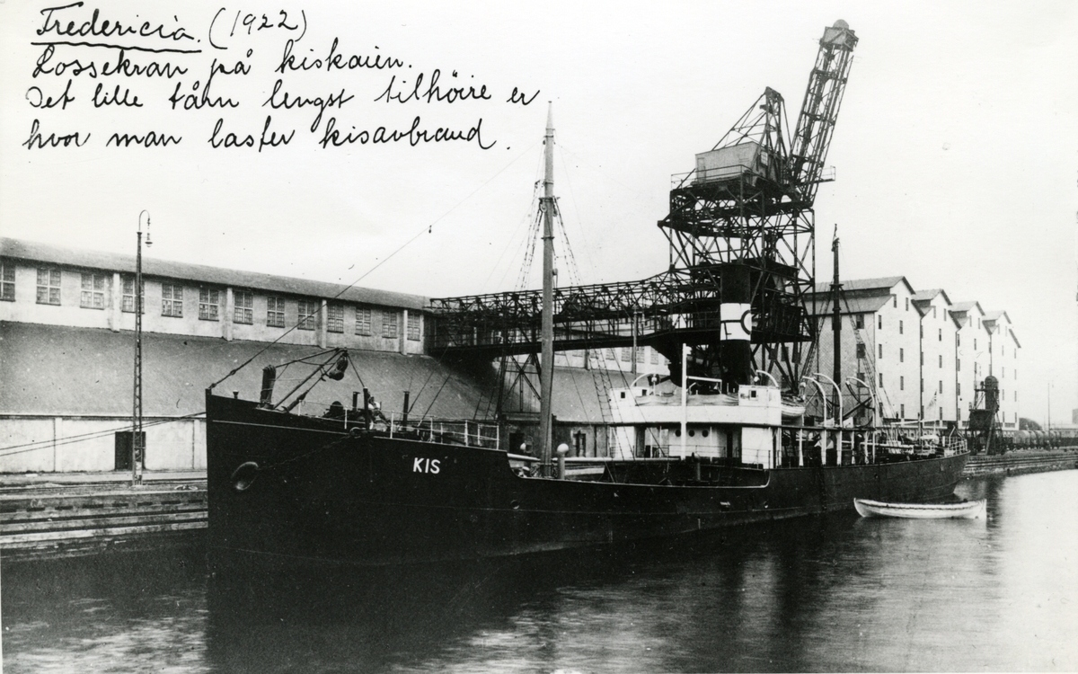 Ägare:/1916-24/: Dampskibs A/S Kistransport. Hemort: Bergen.
