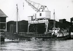 Ägare:/1954-66/: ett partrederi, Huvudredare: Ragnar Hurdén.