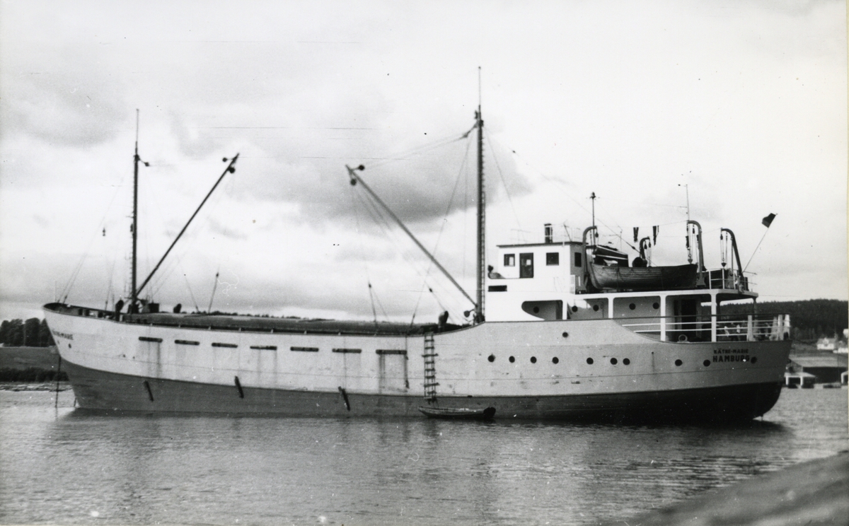 Ägare:/1952-62/: Ernst Martin Reederei G.m.b.H. Hemort: Hamburg. /1962-81/: ett partrederi, Huvudredare: Julius Hauschildt. Hemort: Hamburg.