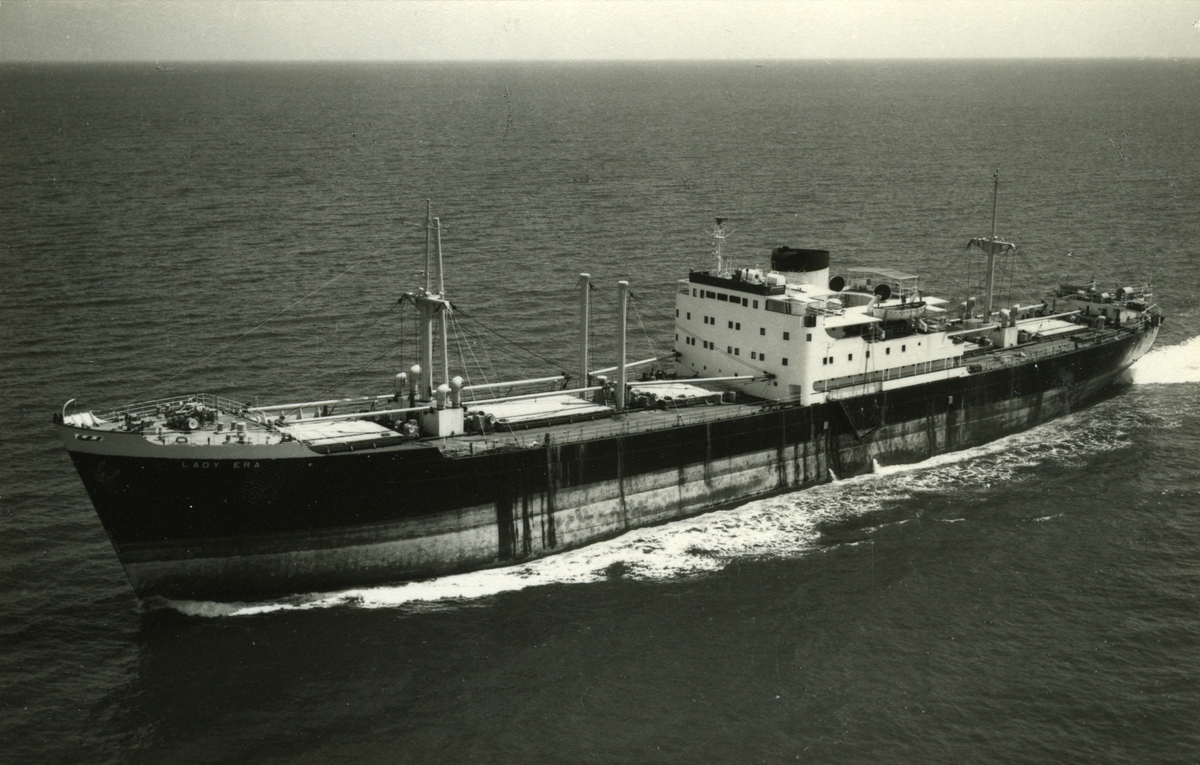 Ägare:/1968-77/: Oceanic Freighters Corp. Hemort: Peiraievs.