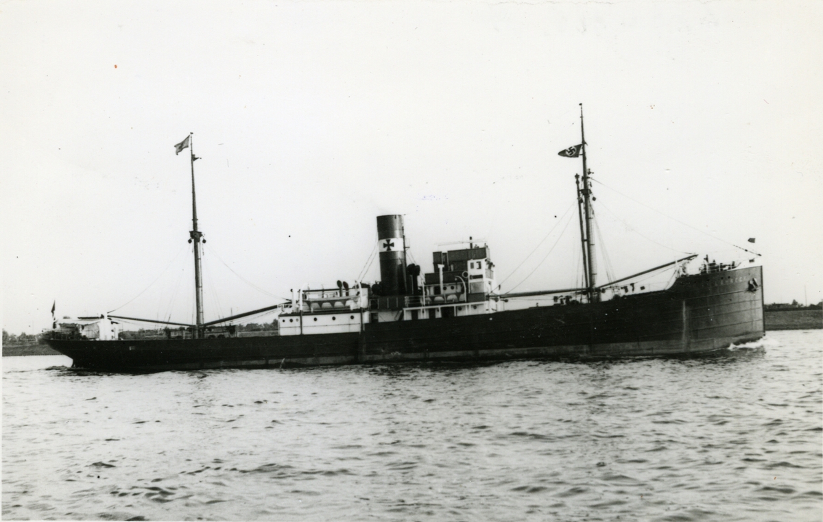 Ägare:/1923-42/: Deutsche Dampfschiffahrts Ges. Hansa. Hemort: Bremen.