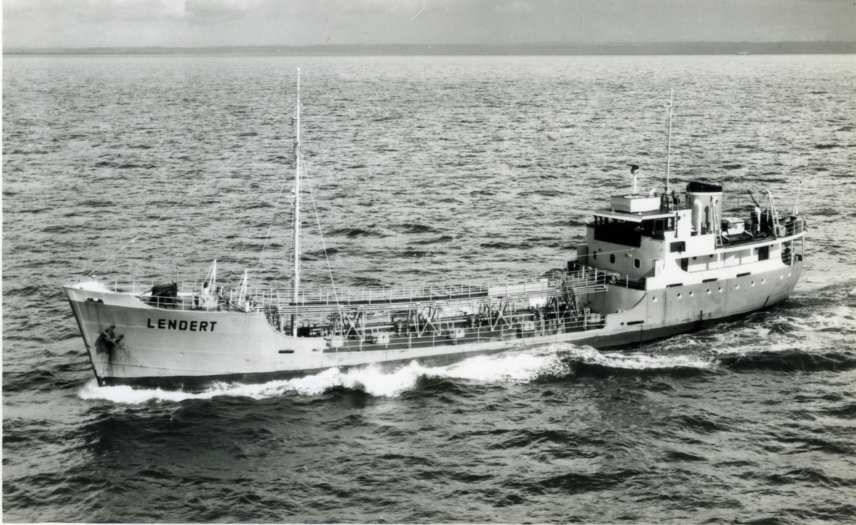 Ägare:/1967-73/: Pietro Occhetti. Hemort: Genova.